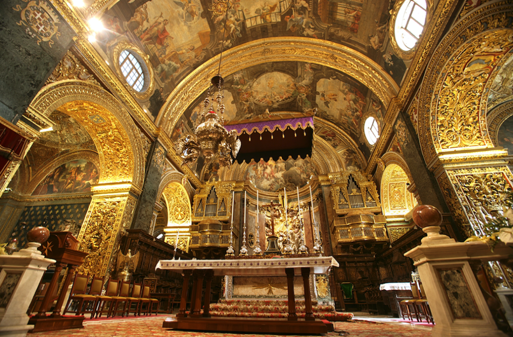 St_Johns_Co_Cathedral_Interior