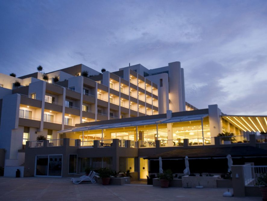 Salini Resort Hotel