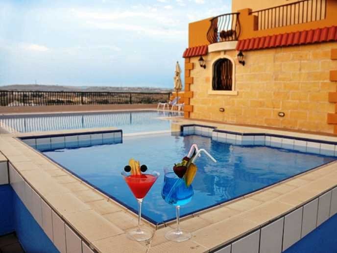 Soreda Hotel
