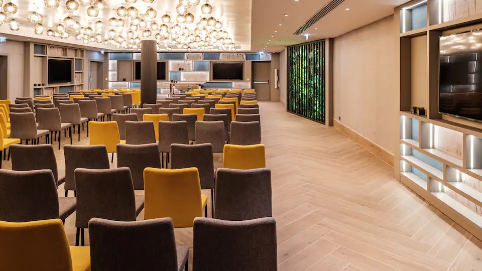 Hyatt-Regency-Malta--Conference-Room-