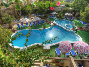 Cornucopia Hotel