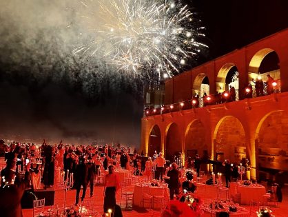 Party, eventi sotto le stelle e team building: a Malta tutto è possibile